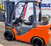 starke fg25 used lpg forklift Montreal, Quebec